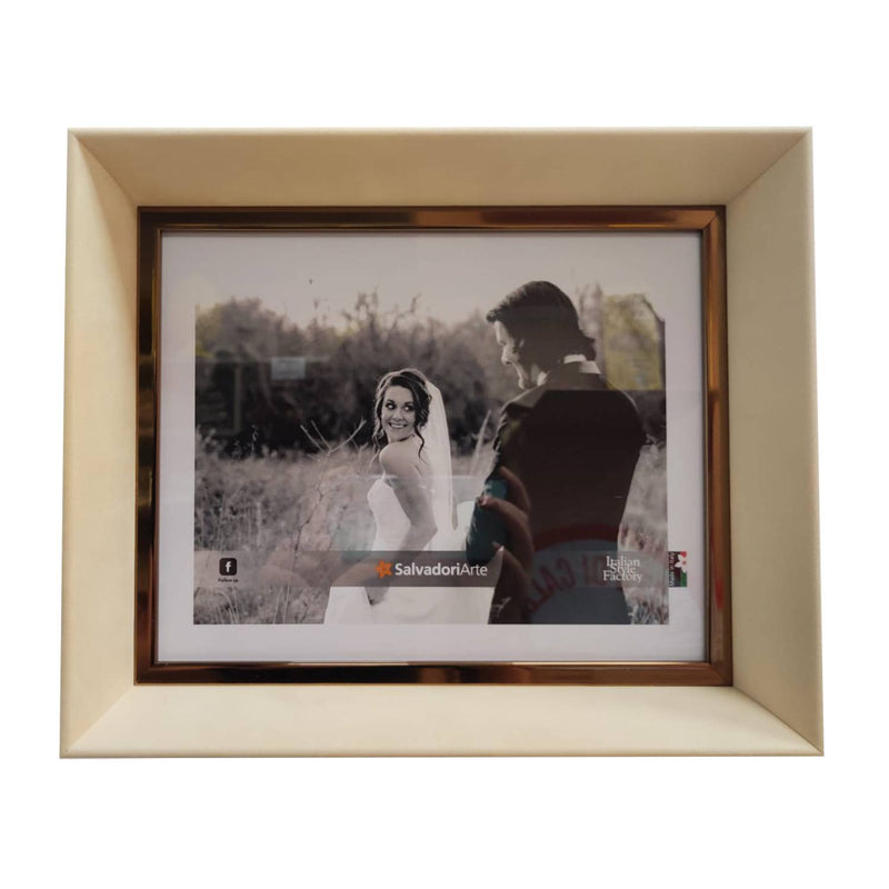 Portafoto Passion Velluto con profilo in Metallo Lucido 20x25cm Salvadori Cornici