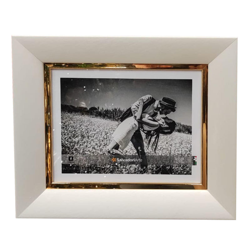 Portafoto Chic con profilo in Metallo Lucido 20x25cm Salvadori Cornici