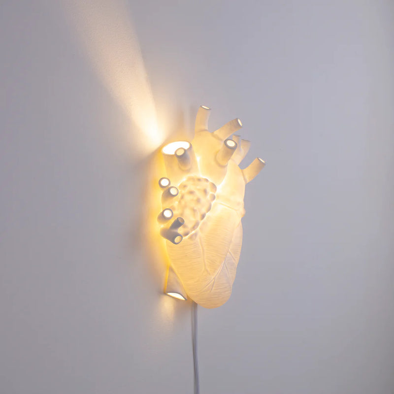 Lampada Da Parete seletti heart lamp accesa laterale