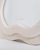 Flamingueo | Specchio Wavy Mirror Charlotte Ondulato da Parete e da Terra in tessuto