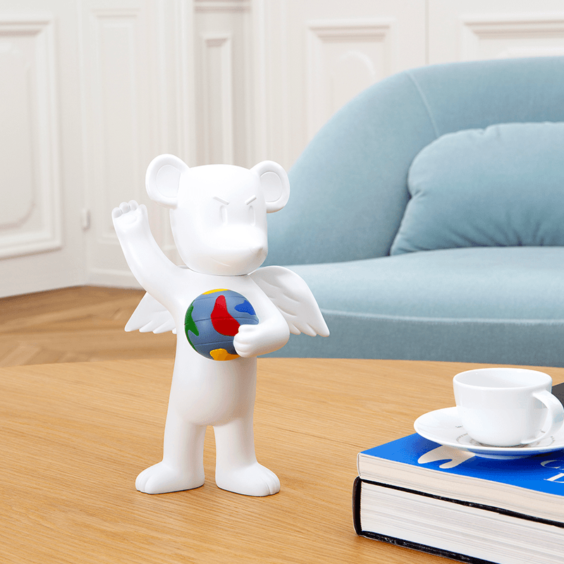 Scultura Pop Kuma H 24 cm. Leblon Delienne
