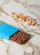 Laboratorio Cannavacciuolo | Tavoletta di cioccolata al latte e nocciole -100 g